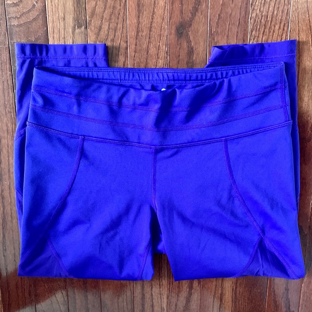 Athleta Cropped Leggings